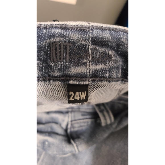 Kut from the Kloth boyfriend jeans 24w plus size - Picture 3 of 5